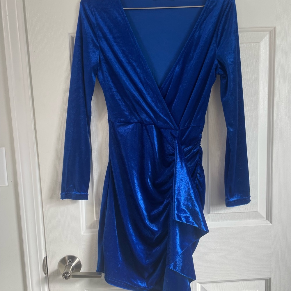 Chic Royal Blue Velvet Long Sleeve Dress